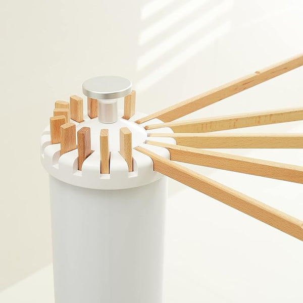 Étendoir à vêtements sur trépied pliable et portable