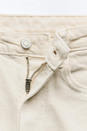 JEAN COURT ÉVASÉ TAILLE HAUTE