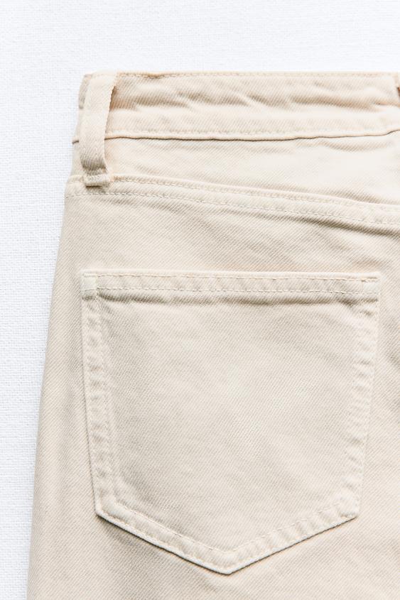 JEAN COURT ÉVASÉ TAILLE HAUTE