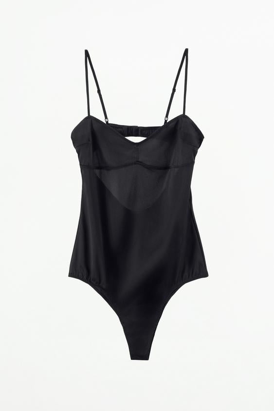 BODY SATINÉ À BRETELLES