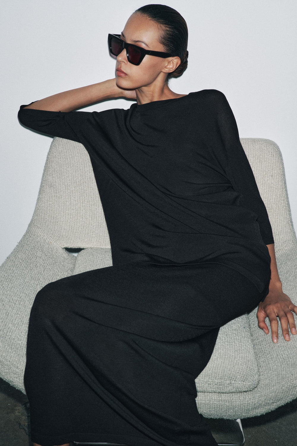 OVERSIZED PLAIN KNIT TOP