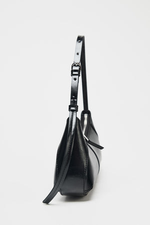 ELONGATED SHOULDER BAG
