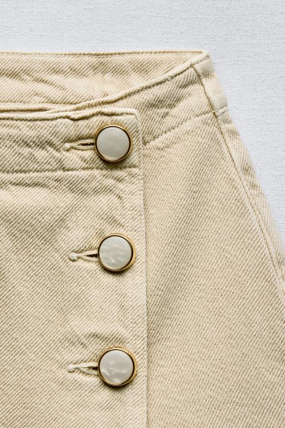 JUPE-SHORT PORTEFEUILLE EN JEAN À BOUTONS