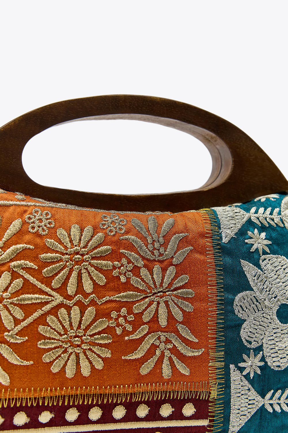 EMBROIDERED WOODEN BOX BAG